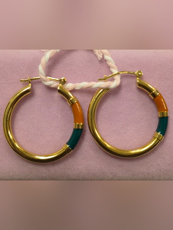 Jewelry - 🍀✨️18K Real Gold Hoop Earrings with Green and Coral Enamel Accents ✨️🍀